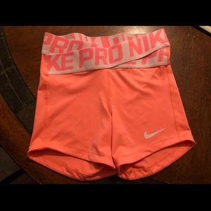Nike Pro Intertwist shorts size XS